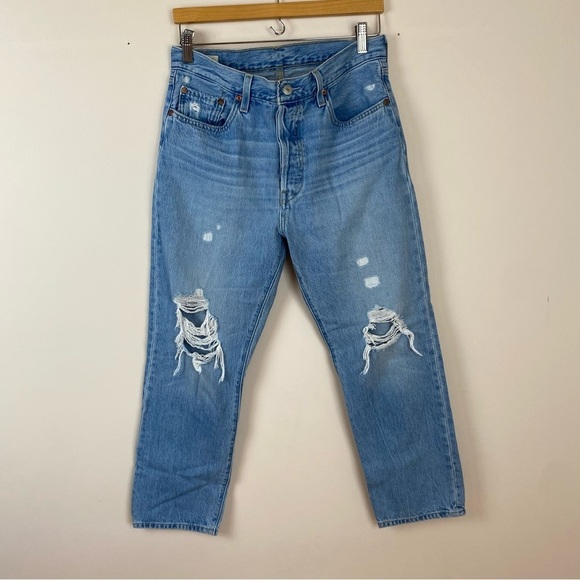 Levi's Premium Original 501 Button Fly Faded Distressed Crop Jeans - Picture 1 of 11